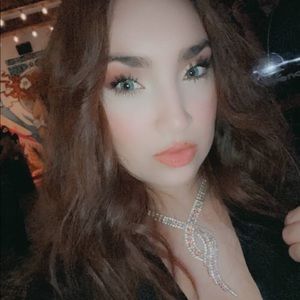 Meet your Posher, Cristy